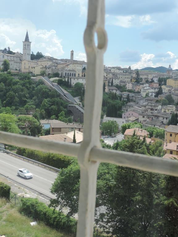 Casa Religiosa Di Ospitalità San Ponziano Alojamento de Acomodação e Pequeno-almoço *
