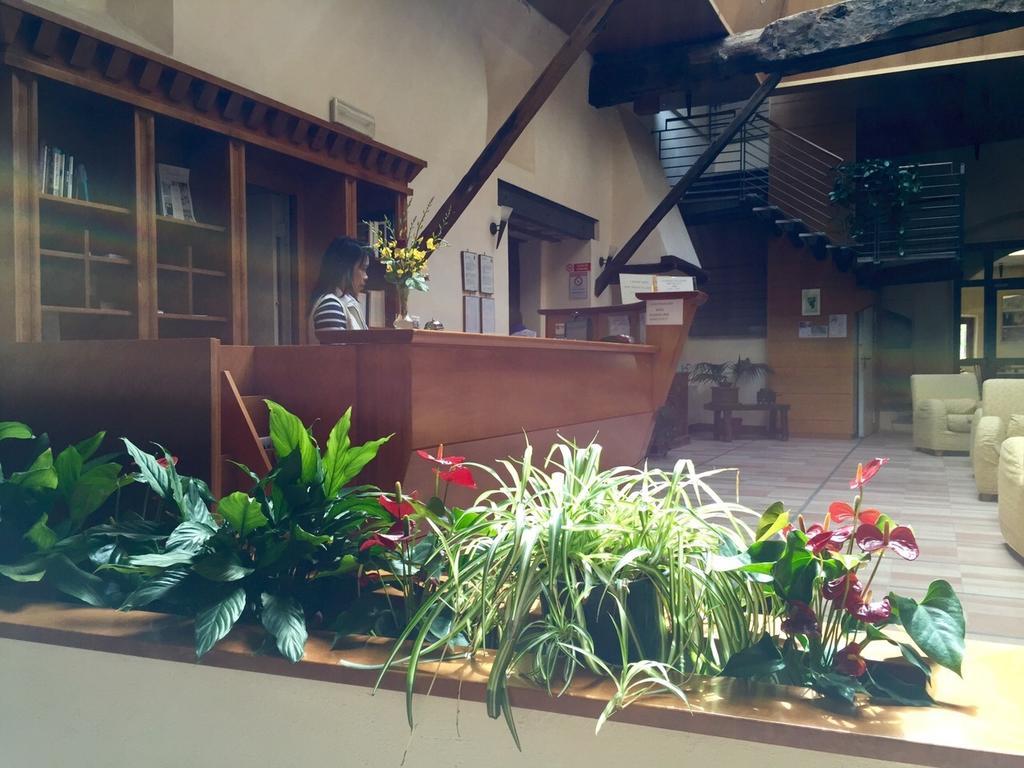 Casa Religiosa Di Ospitalità San Ponziano Alojamento de Acomodação e Pequeno-almoço *